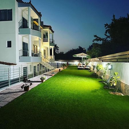 Sun Day Apartments Free Airport Shuttle Artemida  Exterior foto