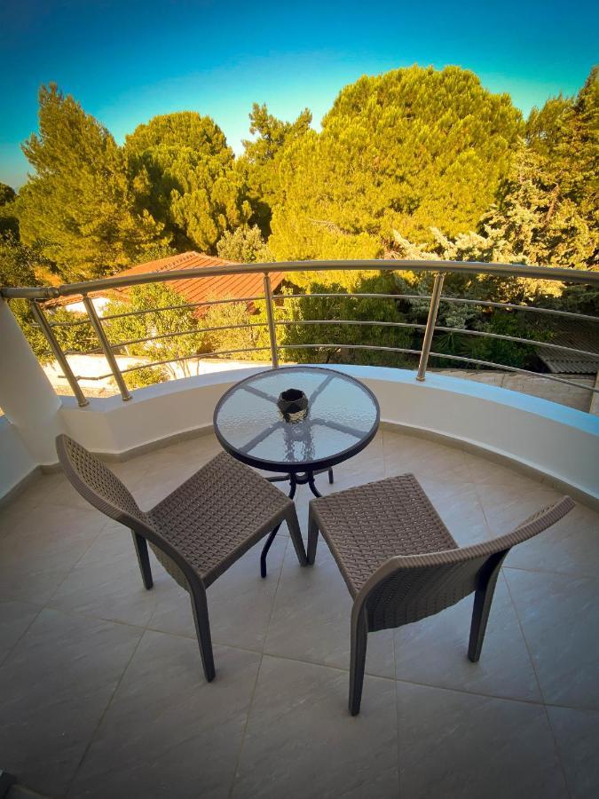 Sun Day Apartments Free Airport Shuttle Artemida  Exterior foto