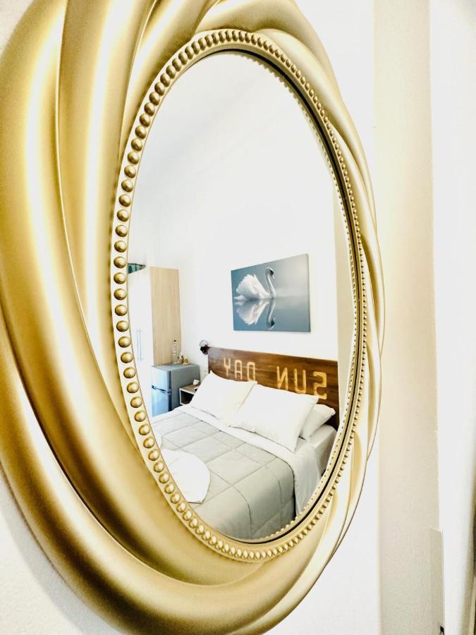 Sun Day Apartments Free Airport Shuttle Artemida  Exterior foto