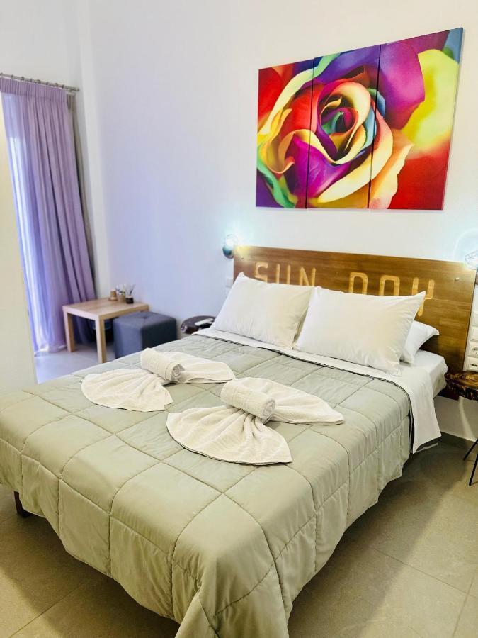 Sun Day Apartments Free Airport Shuttle Artemida  Exterior foto