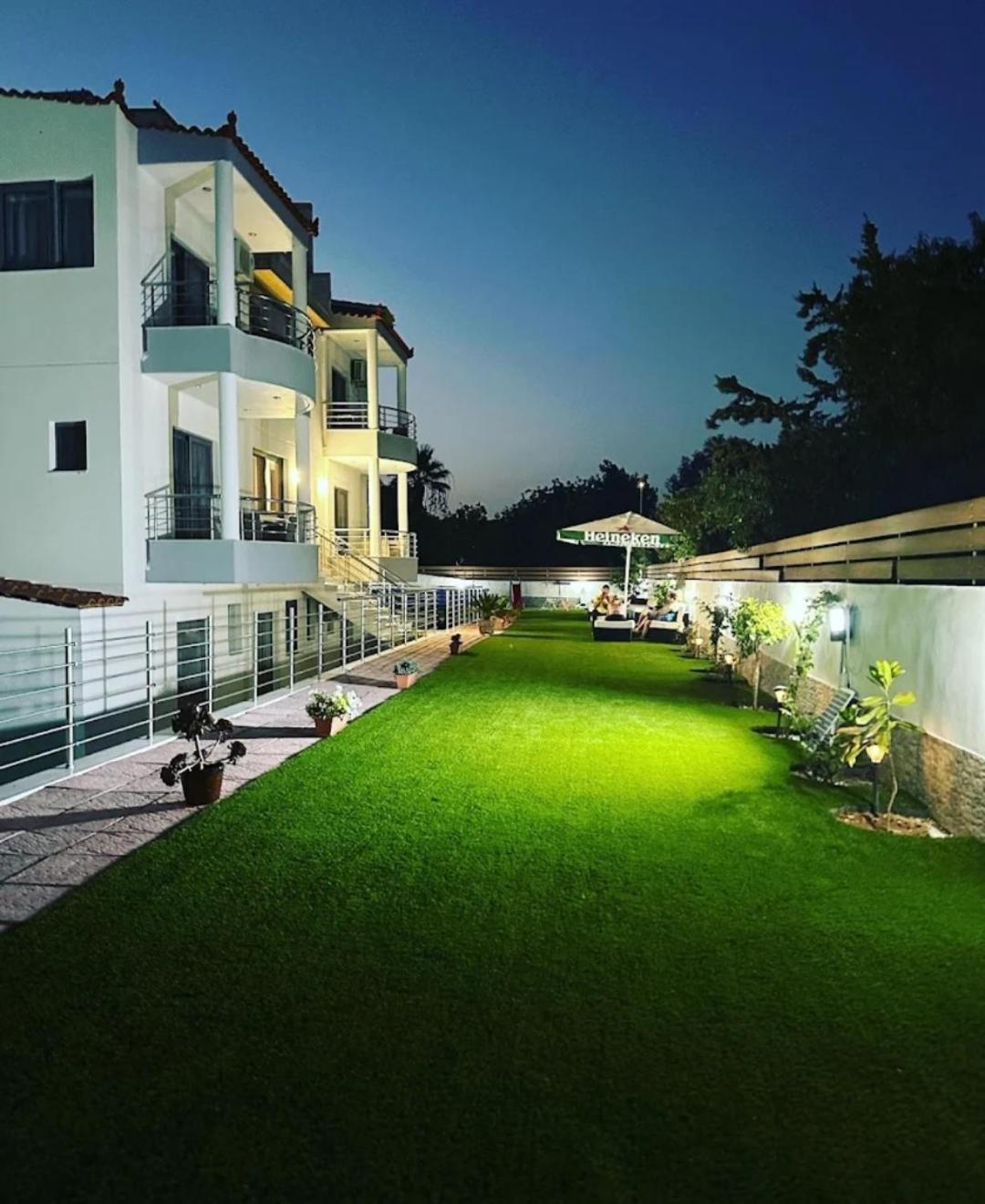 Sun Day Apartments Free Airport Shuttle Artemida  Exterior foto