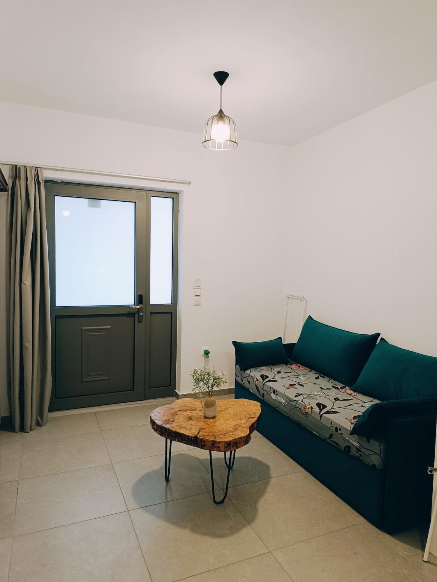 Sun Day Apartments Free Airport Shuttle Artemida  Exterior foto