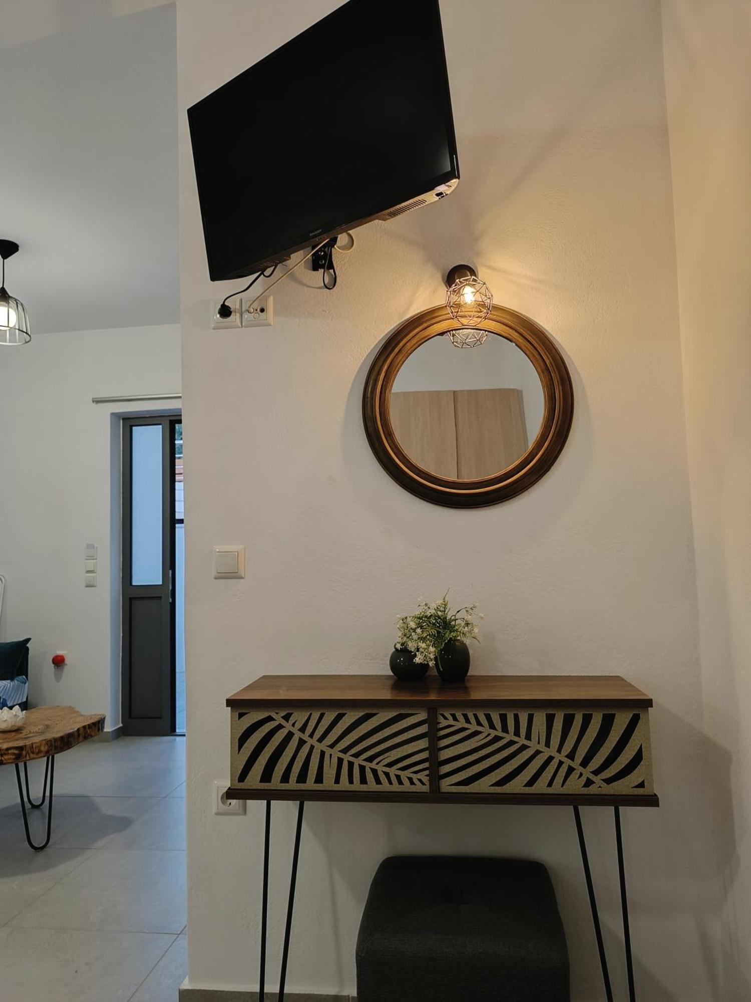Sun Day Apartments Free Airport Shuttle Artemida  Zimmer foto